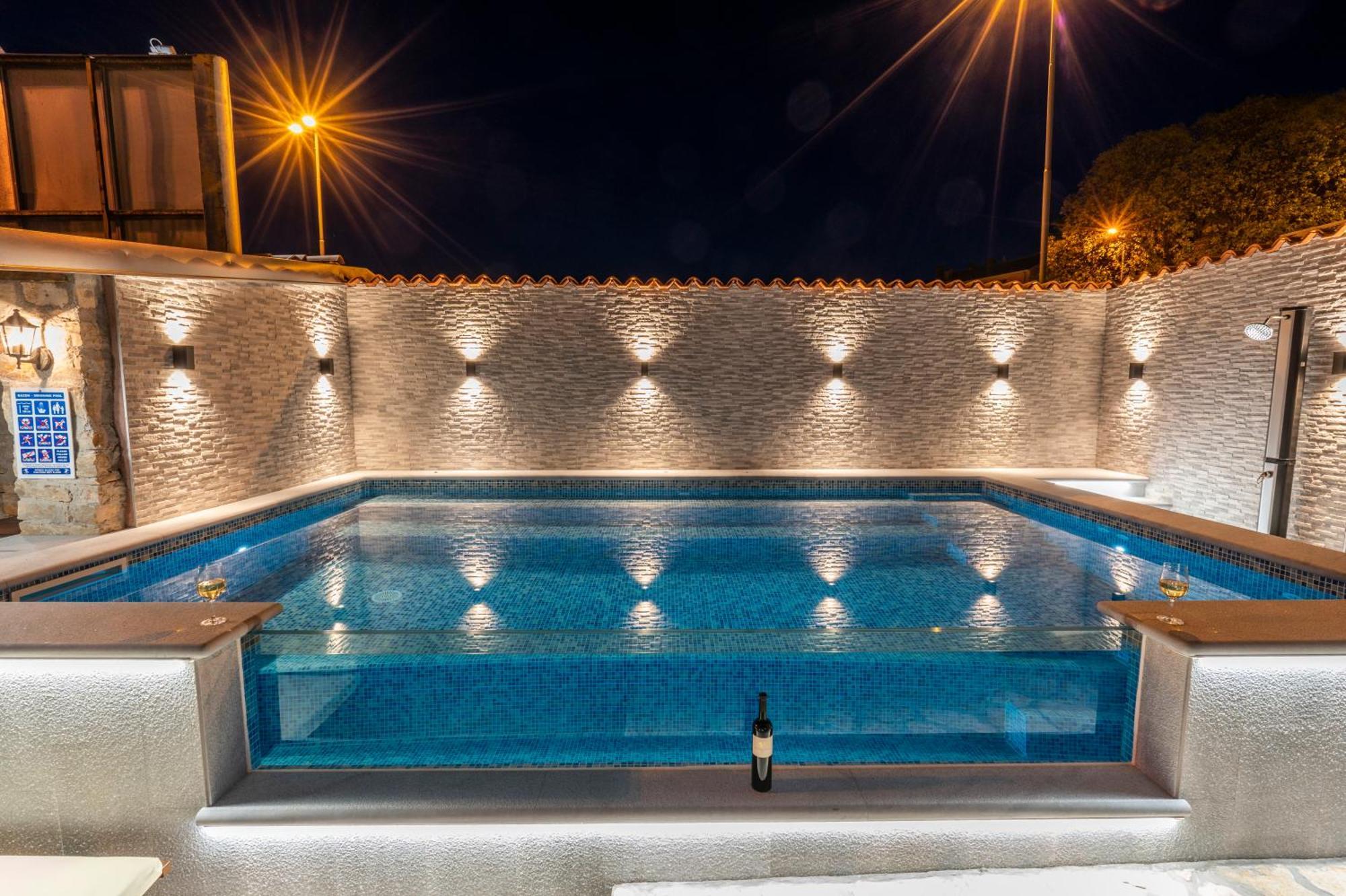Apartment Anitea พูลา ภายนอก รูปภาพ